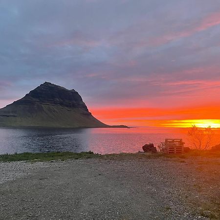 Kirkjufell Basement Apartment Grundarfjörður Exteriör bild